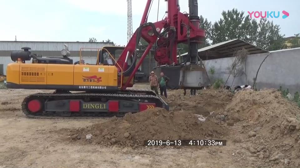 广西客户试机操作150型旋挖钻机游刃有余